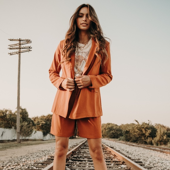 Suit Set (LAST ONE) - Picture 3 of 8